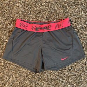 Nike 5in Running Shorts Women’s Size Small Gray